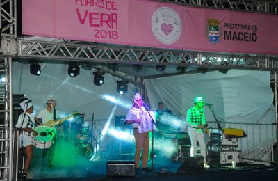 Forró de Vera reforça cuidados com a saúde da mulher