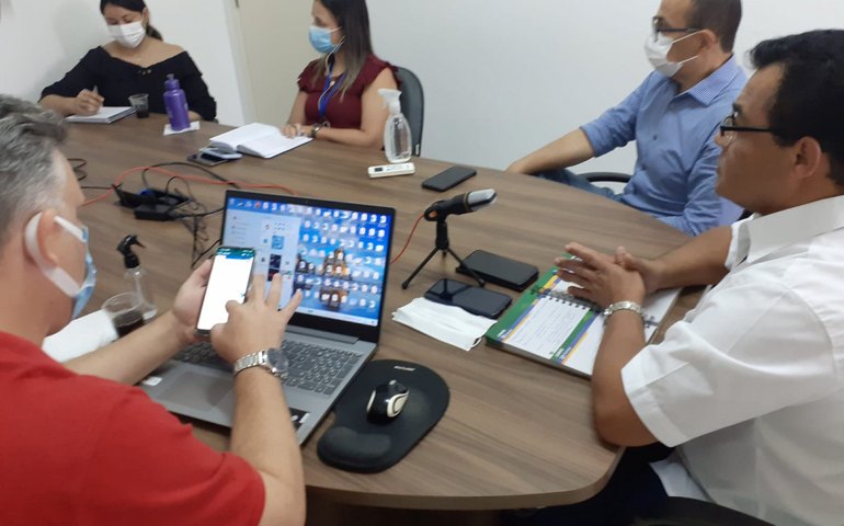 Municípios alagoanos pactuam iniciar vacinação de adolescentes de forma simultânea na próxima semana