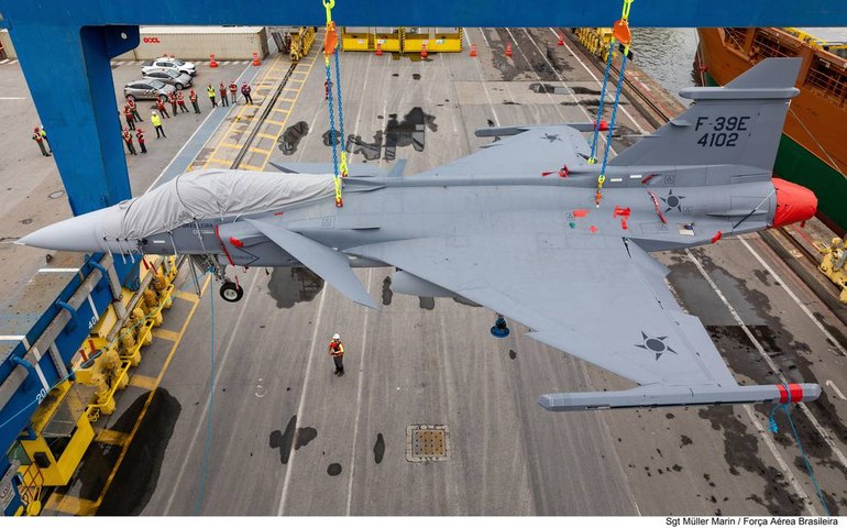 Colômbia compra caças Rafale após chegada de jatos Gripen ao Brasil