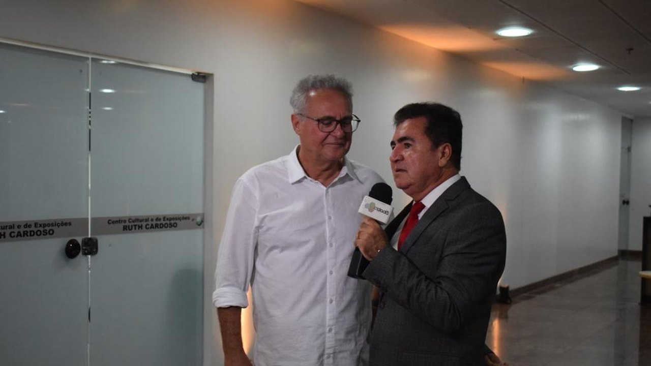 Em entrevista à TV Cidadã, senador Renan defende abertura de CPI para apurar atos terroristas em Brasília