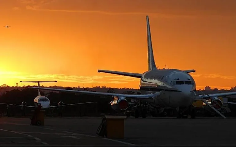 Companhia aérea é multada em R$ 316,2 milhões por demissões durante a pandemia