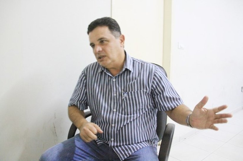 Prefeito Areski Freitas paga fevereiro e garante carnaval em União dos Palmares