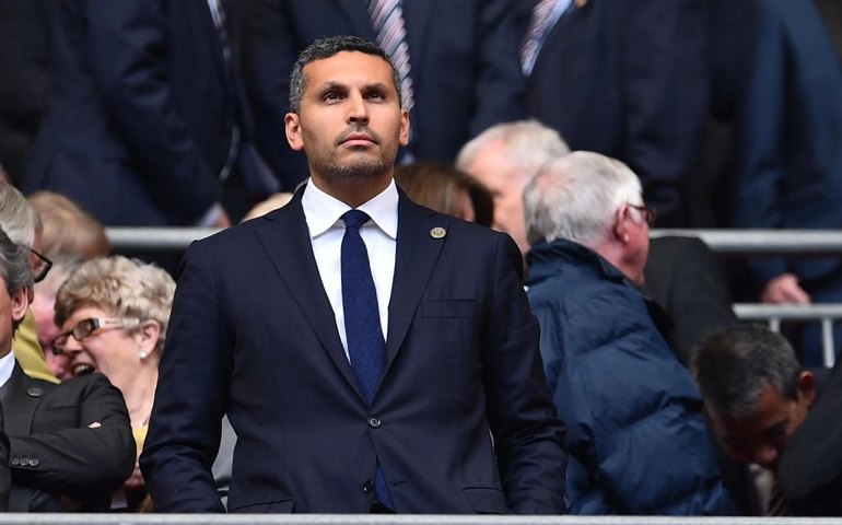 Presidente vê City como nova potência, mira mais títulos e minimiza denúncias na Inglaterra