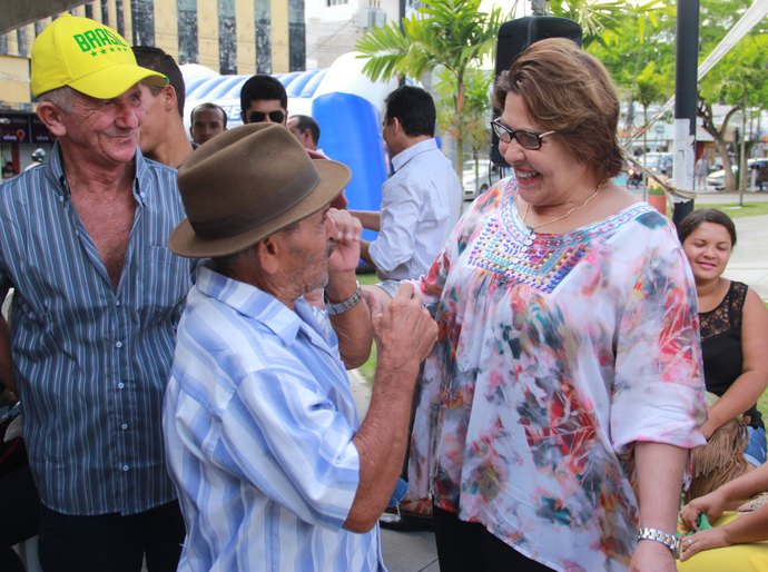 “Prefeitura Com o Povo” faz mutirão de ações sociais no Centro de Arapiraca
