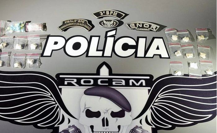 Advogada foi detida com drogas após abordagem da Polícia Militar Advogada foi detida com drogas após abordagem da Polícia Militar