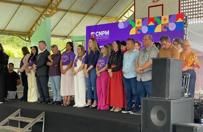 Cibele Moura participa de Conferência de Políticas para Mulheres Palmarinas e defende união e políticas efetivas para proteger mulheres