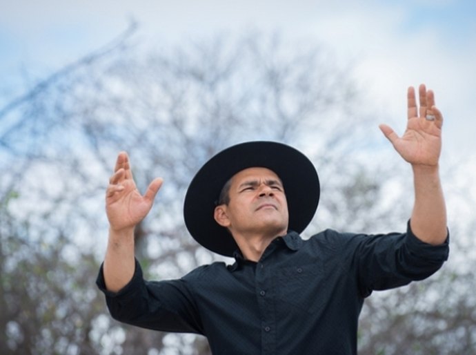 José Inácio Vieira lança novo livro “Sete” no Museu da Imagem e do Som