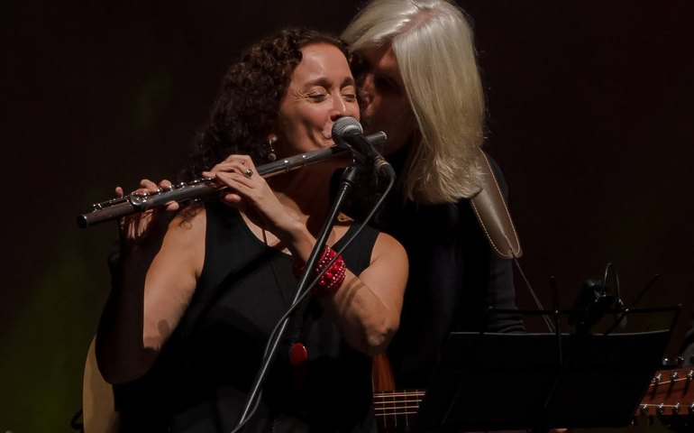 Oswaldo Montenegro traz celebração de 50 anos de carreira para Maceió