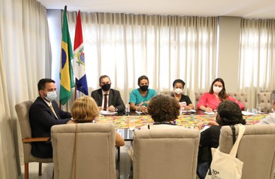 Paulo Dantas defende relator único para projeto de PCC da Educação