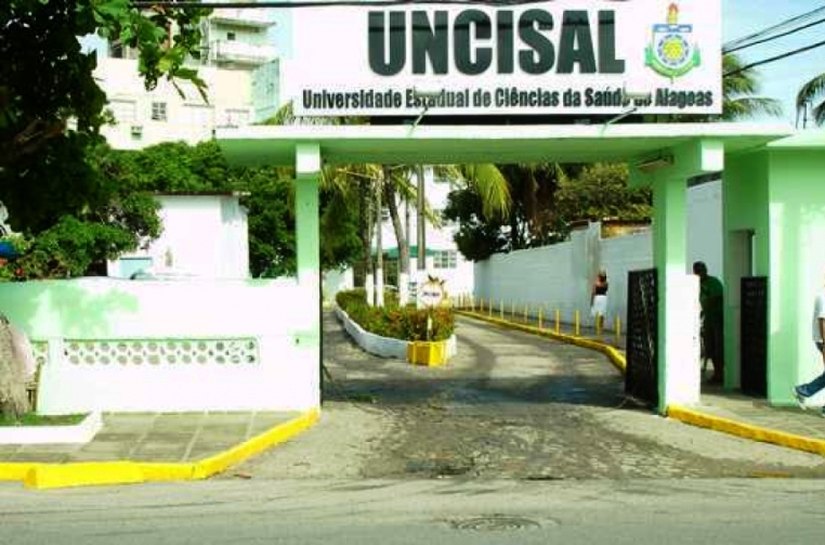 Uncisal abre inscrições para mestrado em Ensino na Saúde e Tecnologia