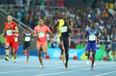 Bolt fecha carreira olímpica perfeita com vitória no revezamento e 9º ouro