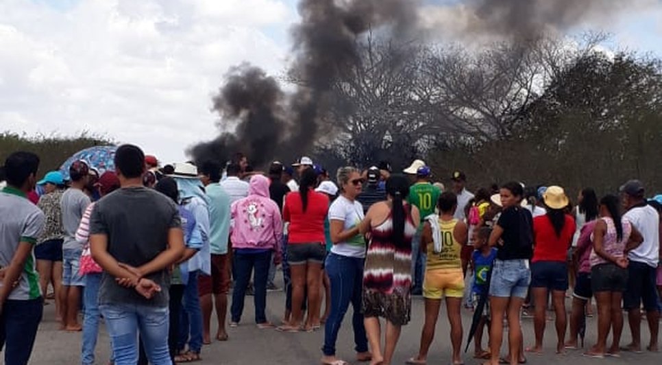 manifestação em Porto da Folha