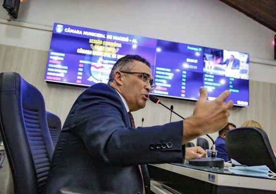 MPE-AL é acionado contra empresas e sucateamento de terminais de ônibus