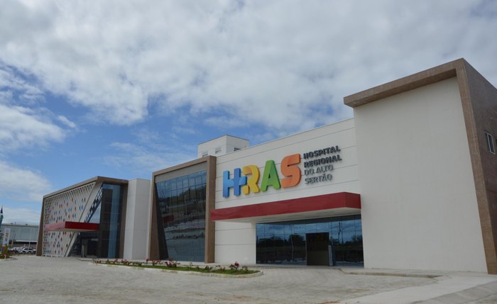 Hospital Regional do Alto Sertão, em Delmiro Gouveia, realiza triagem para assistência oftalmológica