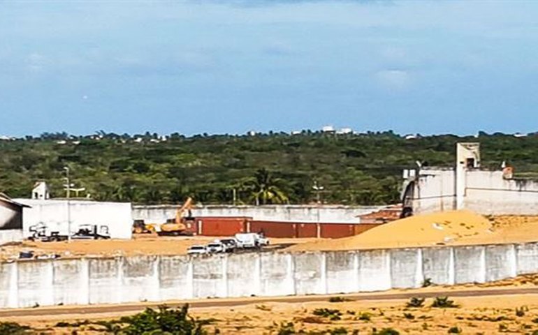 Força tarefa de agentes penitenciários faz primeira operação em Alcaçuz