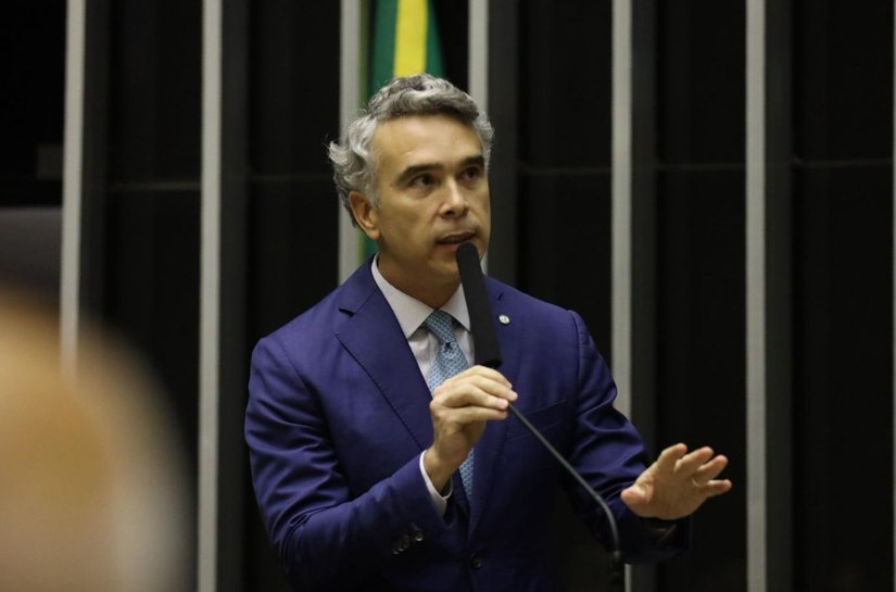“Congresso perdeu uma oportunidade histórica de investir em segurança pública ao retirar taxação das bets”, critica Rafael Brito
