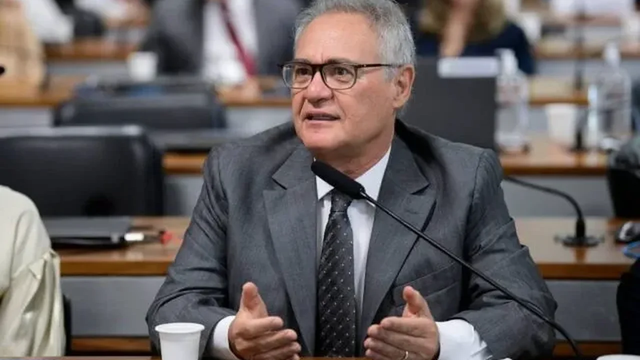 Renan Calheiros cobra governo sobre impactos do projeto de IR para quem ganha até R$ 5 mil: 'Precisa colaborar'