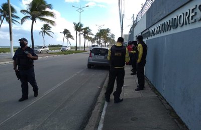 Fiscalização: 214 veículos foram autuados pela SMTT de Maceió por descumprirem decreto