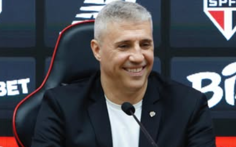 Crespo elogia Zubeldía e avalia retorno ao São Paulo: 'Se tudo estivesse bem, não estaria aqui'