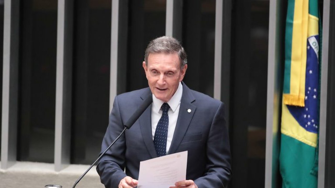 Projeto cria incentivo fiscal para empresas que comprarem de catadores