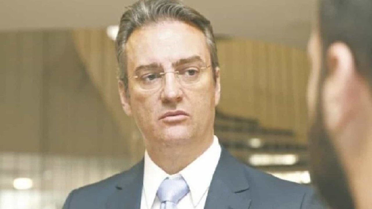 Juiz bloqueia bens de mais 40 presos por ações violentas em Brasília