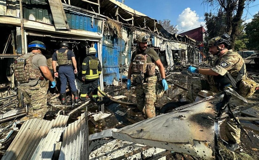 Dezesseis mortos em ataque russo a mercado no leste da Ucrânia