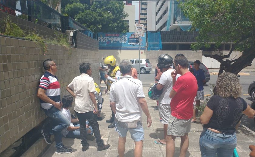 Ronda no Bairro prende jovem por furto na Ponta Verde