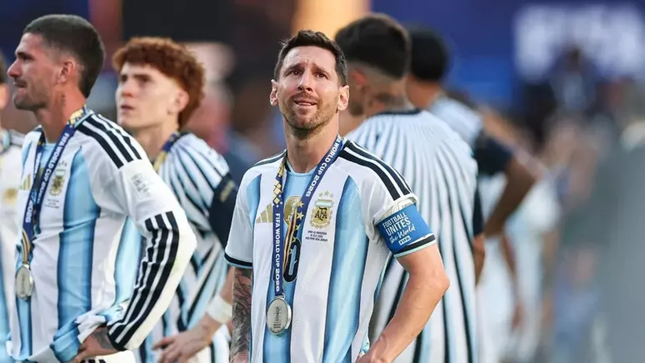 Messi anuncia aposentadoria da seleção argentina: 'Não tenho mais nada a dar'