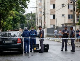 Mulher de 26 anos é assassinada pelo ex-namorado dentro do carro em SP
