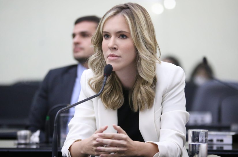 Cibele Moura destaca que Código de Proteção à Pessoa com TEA unifica legislação, cuidando do autista e de sua rede de apoio