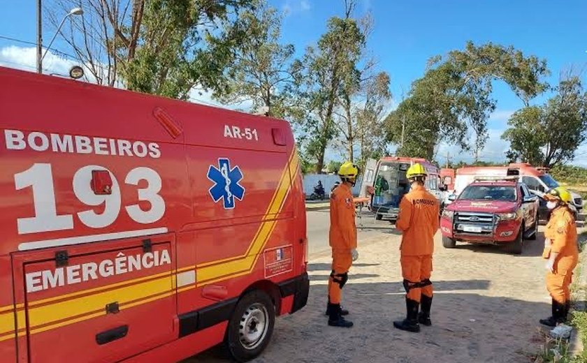 Jovem é resgatado após cair de ribanceira em Piranhas