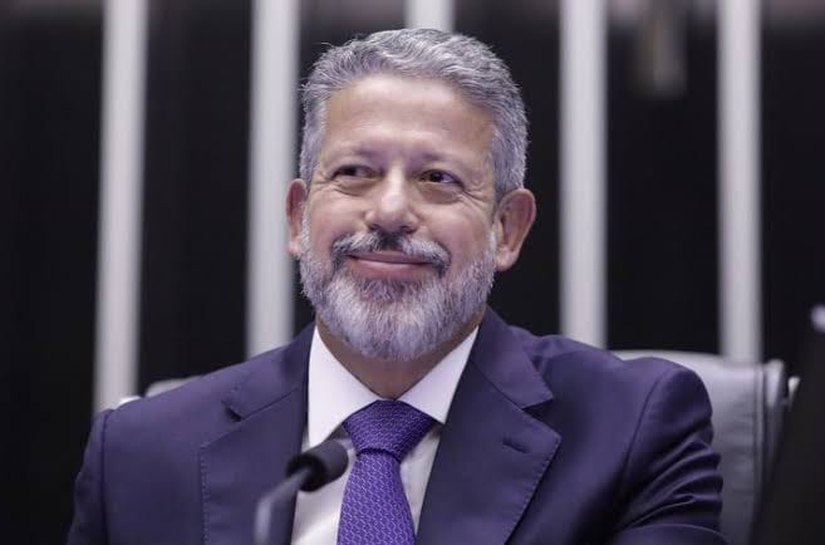Campeão de votos e de trabalho, Arthur Lira reúne força para ser o senador mais votado de Alagoas em 2026