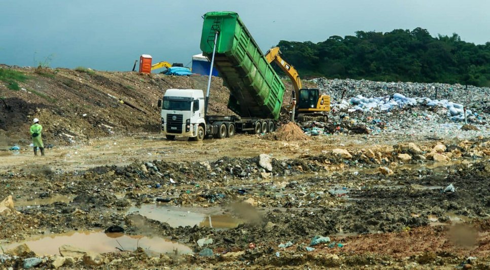 Justiça suspende interdição de aterro sanitário e retoma coleta de lixo em Aracaju