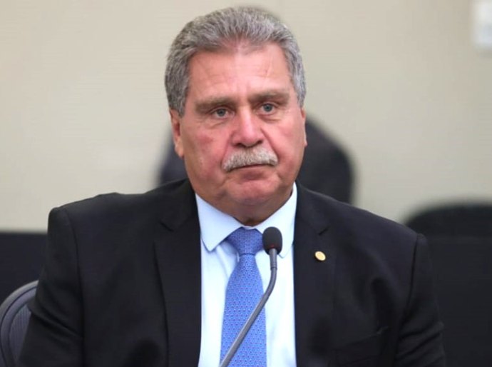 Remi Calheiros tratará com o Governo demanda dos agentes de endemias