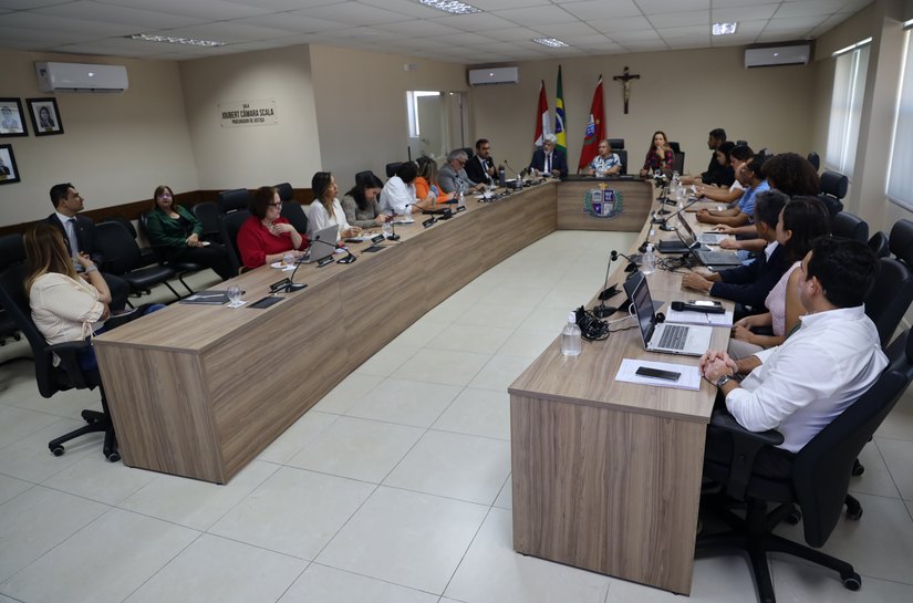 Membros e servidores participam da 4ª RAE e se familiarizam com detalhes de projetos executados no MPAL