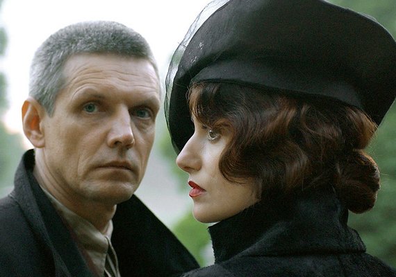 Baseado em livro 'amaldiçoado', filme 'O Mestre e Margarida' vem causando frenesi na Rússia