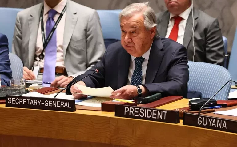 Secretário da ONU critica ataque dos EUA ao Irã: 'Alarmado'