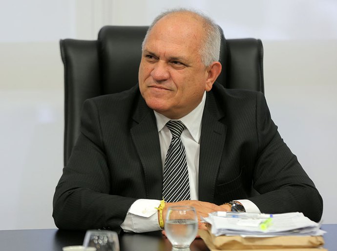 Otávio Praxedes recebe Medalha do Mérito da República nesta quarta (15)
