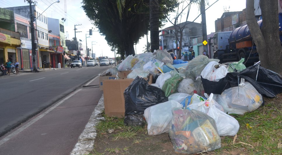 Lixo nas ruas  / Foto: Portal A8SE