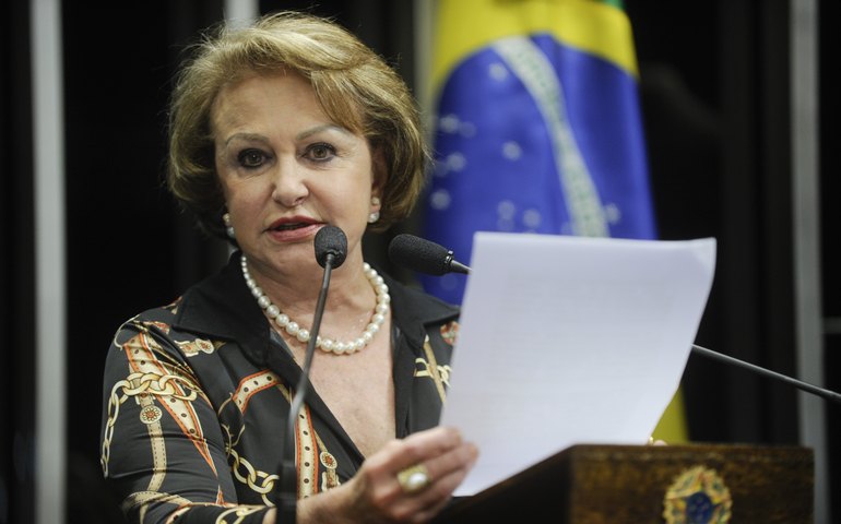 Augusta Brito é eleita presidente da Comissão de Combate à Violência contra a Mulher