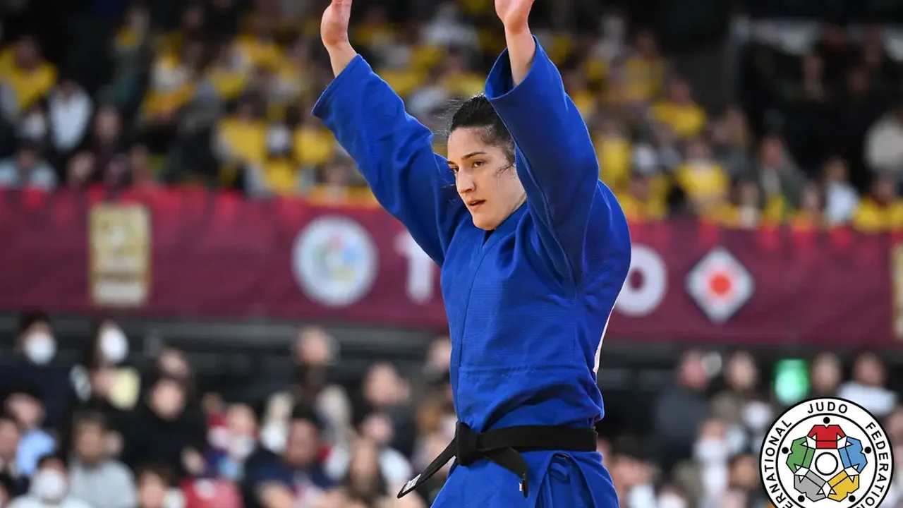 Mayra Aguiar conquista ouro no Grand Slam de Tóquio de judô