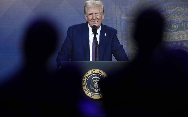 Mídia: europeus acusam Trump de 'colonialismo' com sua aspiração de obter recursos ucranianos