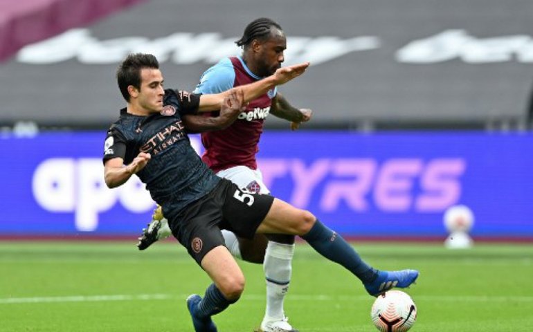 Manchester City empata com o West Ham e perde chance de se aproximar dos líderes