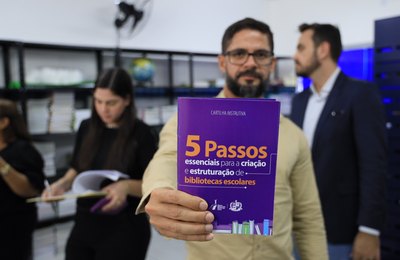 Nossa educação daria um livro: MPAL visita escolas do sertão alagoano para inspecionar a existência de bibliotecas