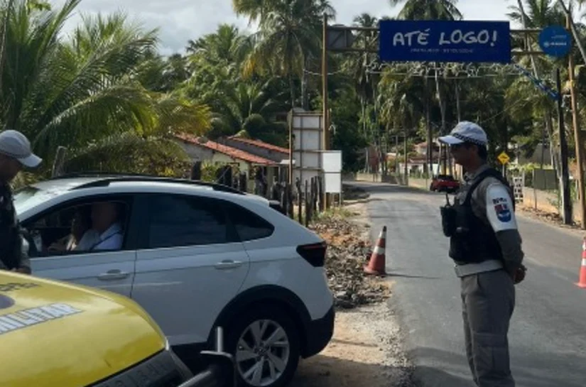Apontado como integrante de facção morre e outro é preso em operação em Alagoas