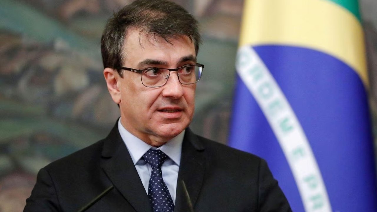 Canadá aprova ex-chanceler de Bolsonaro para embaixada após indicação de Lula