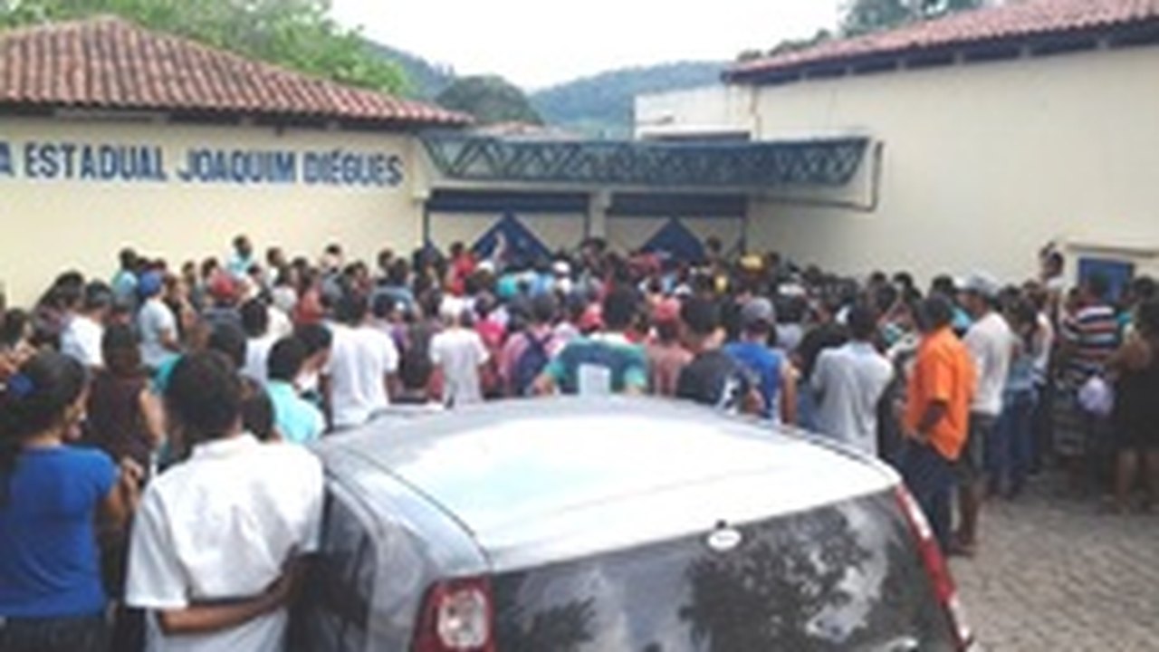 População de Viçosa é beneficiada com diversos serviços