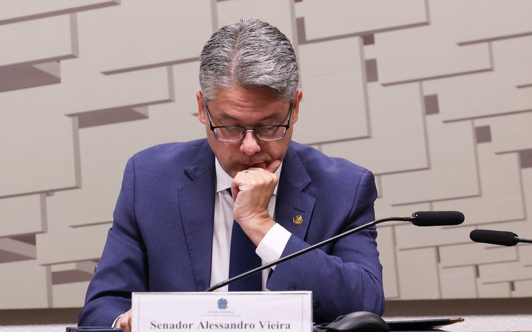 Relator da CPI pede indiciamentos de Toffoli, Moraes, Gilmar e Gonet