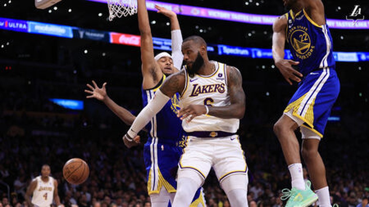 Lakers atropelam Warriors na semi do Oeste; Heat bate Knicks pela Conferência Leste