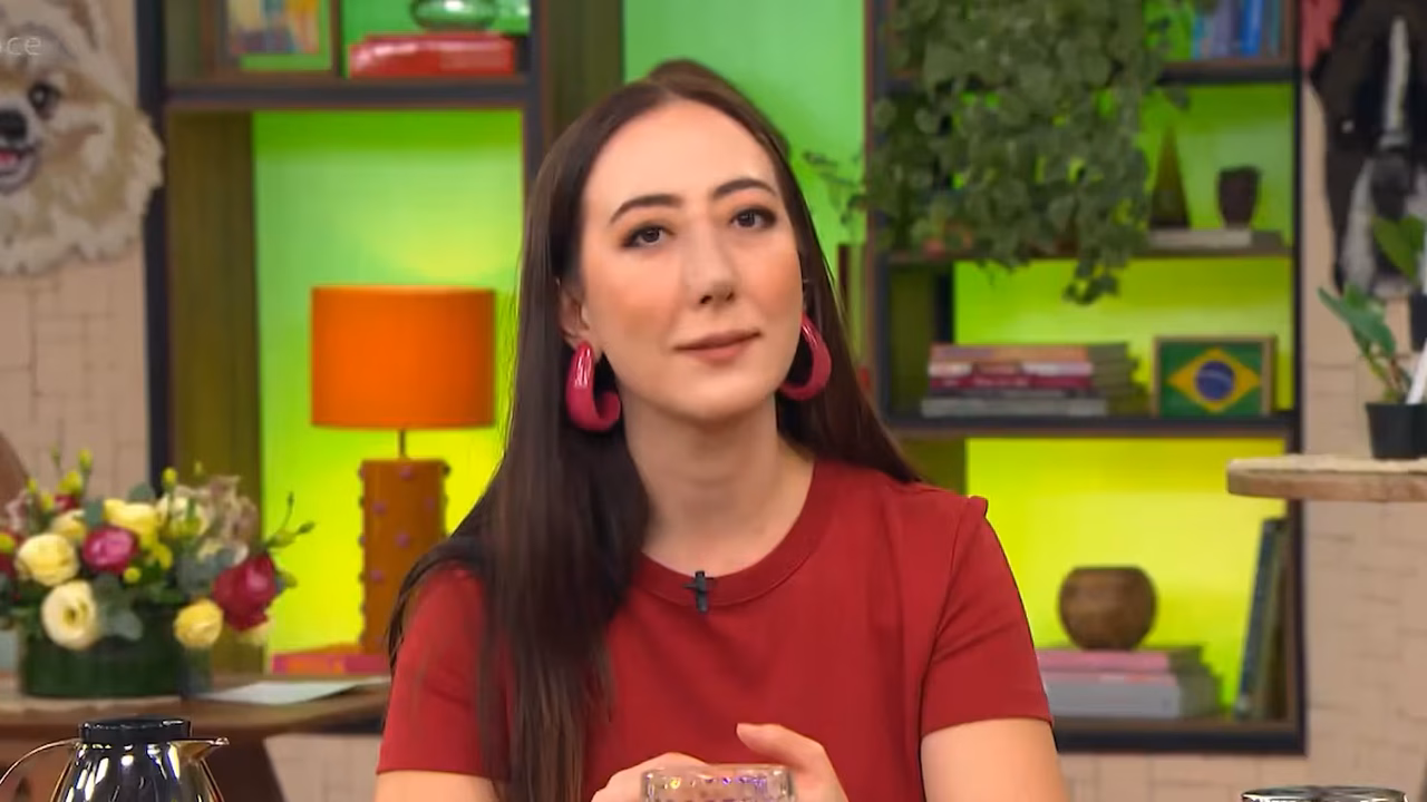 Juliane Massaoka: Quem é a repórter da Globo que quase perdeu o nariz por injeção de PMMA